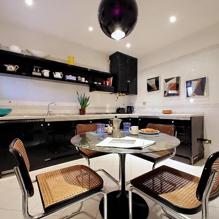 公寓 Colosseo Way *